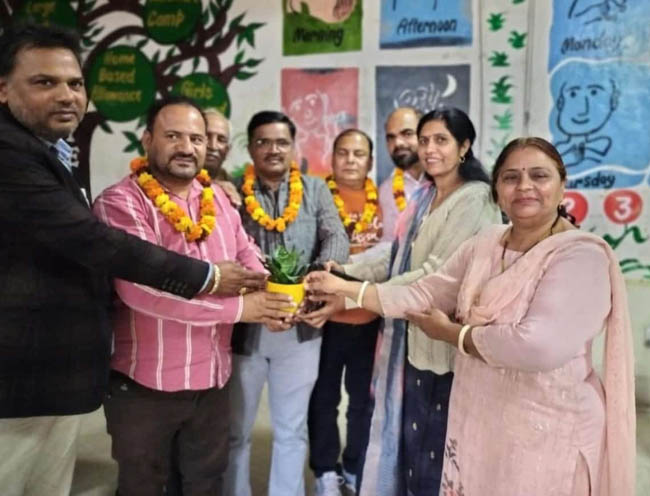 Janhit Seva Sanstha honored disabled children