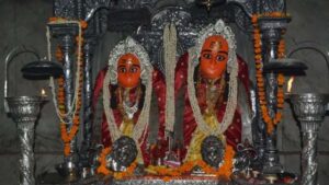 Lunar Eclipse 2026: The first lunar eclipse of the year will occur on Holi, March 3rd. Visits will not be possible at the Kaila Devi and Bade Hanuman temples.