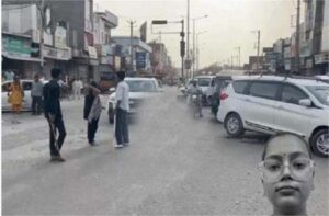 Family blocks road in Hansi; uproar after rats gnaw at woman's body.