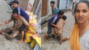 Team removing encroachments in Lucknow attacked; 6 arrested; Sub-Inspector throttled; incidents of stone-pelting and assault reported.