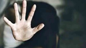 A case of sexual assault on a young girl has come to light in Delhi's Sadar Bazar; the accused tailor has been arrested.