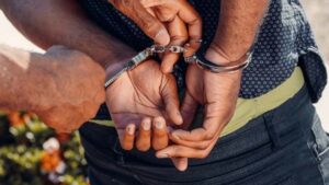 A man stole back the car he had sold by using its GPS and the old key—a warning for those buying second-hand vehicles!